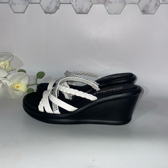 NEW Skechers Black and White Sandals with Rhinestone Straps - Picture 5 of 7